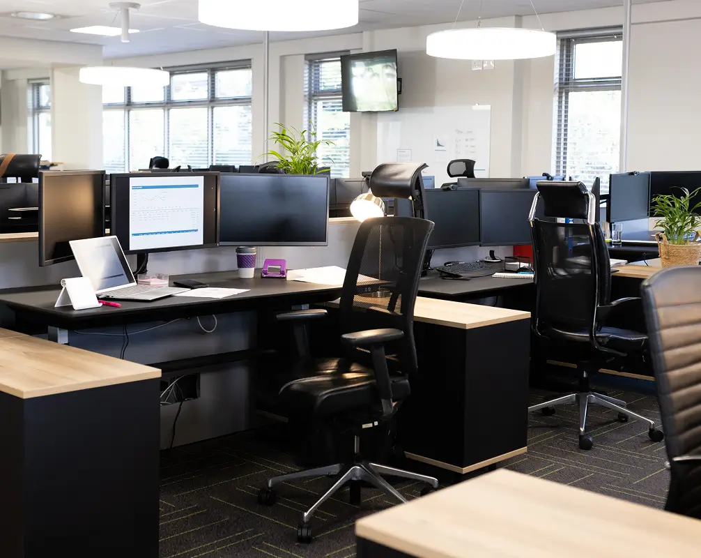 スマホから簡単に登録できます